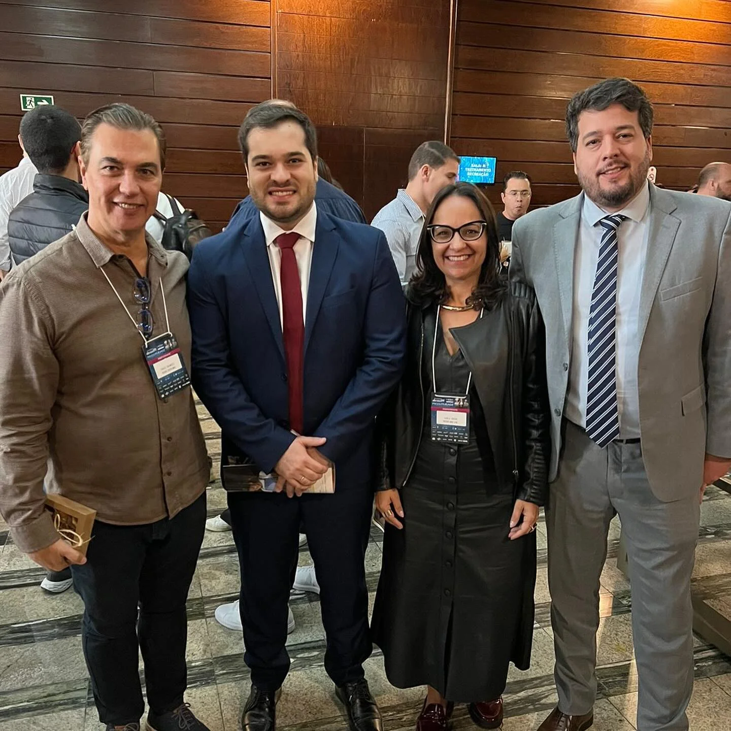 Foto com os sócios da Jusfood Suporte Jurídico para Bares e Restaurantes e os Presidentes da Abrasel Nacional e Abrasel Minas Gerais